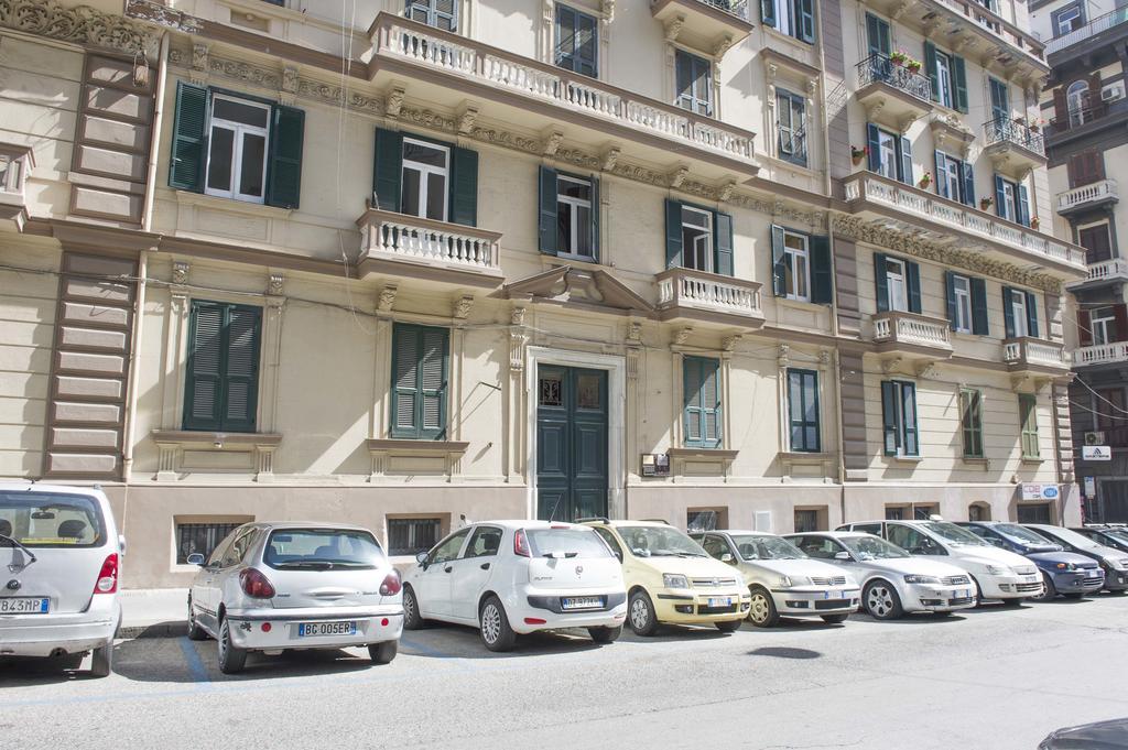 N'Apartment Naples Luaran gambar